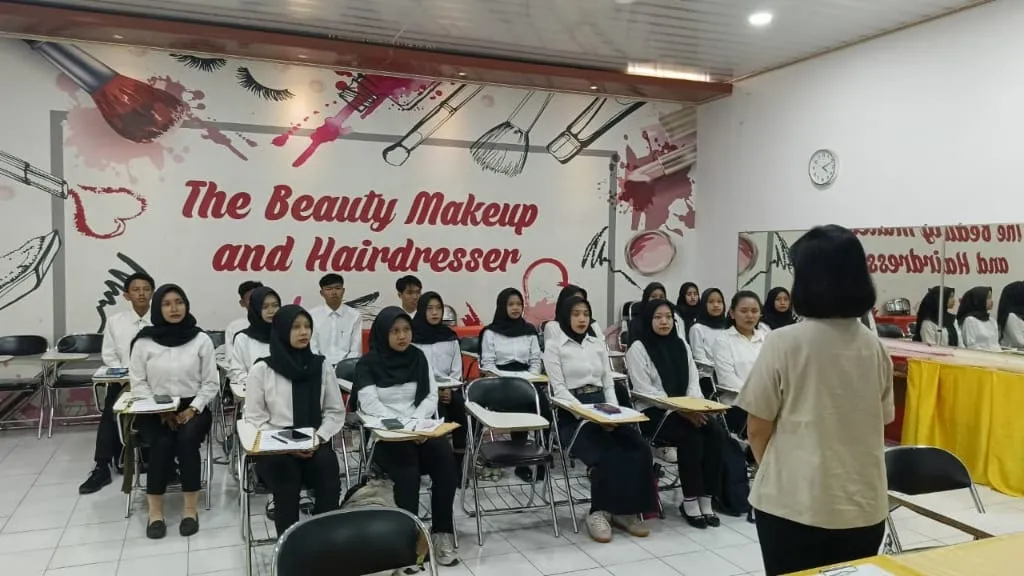Cover Ilustrasi: Belum Lulus, Puluhan Siswa SMKN 3 Purworejo Sudah ‘Dipinang’ Dunia Kerja